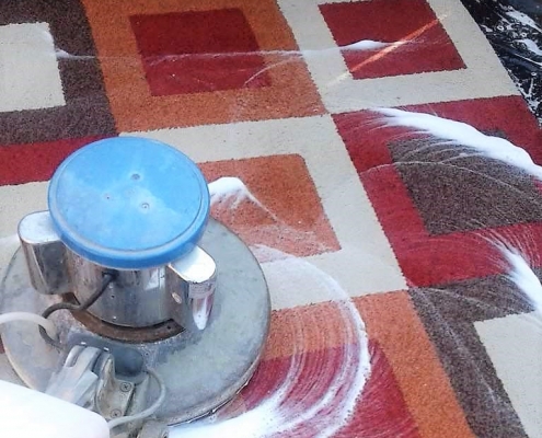 Limpieza de alfombra decorativa